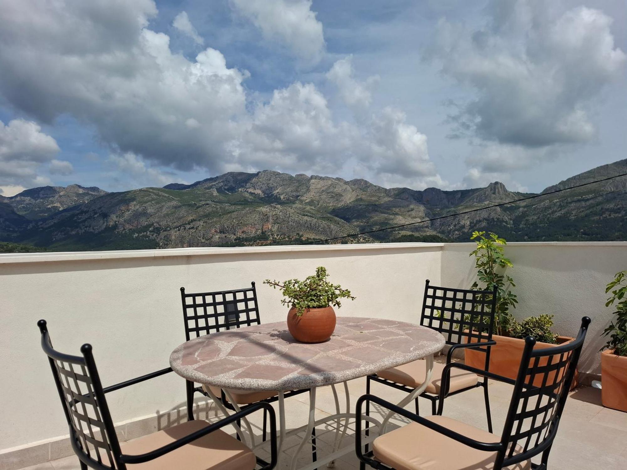 La Muntanya - Apartamentos Rural Guadalest Benimantell Ruang foto